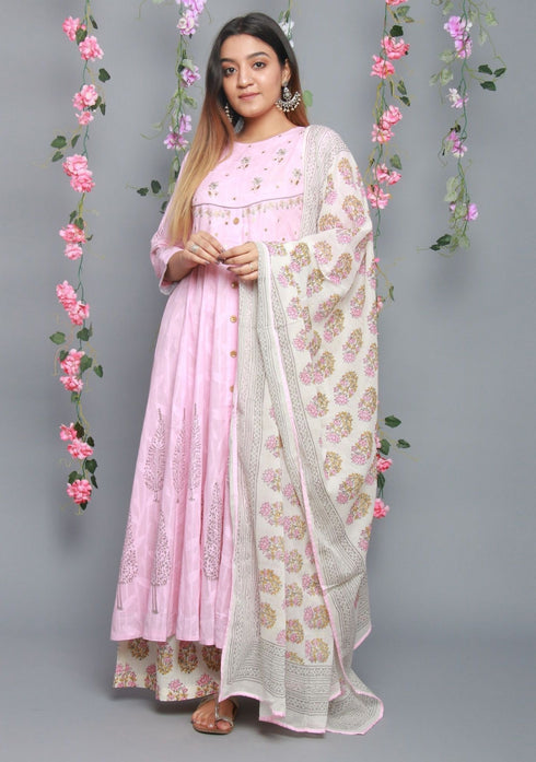 Jacquard pink Anarkali Kurta with Palazzo and Dupatta (Set Of 3)