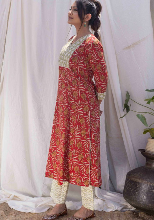 Red Jaal print A-line Kurta with Pant (set of 2)