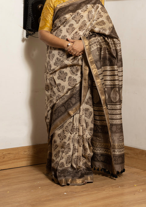 Varuna Kashish Grey Ajrakh Print Saree with Yellow Blouse