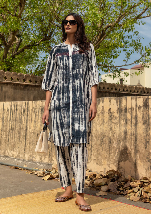 Black Abar Tie & Dye Handcrafted shirt Kurta with pant salwar (set of 2)