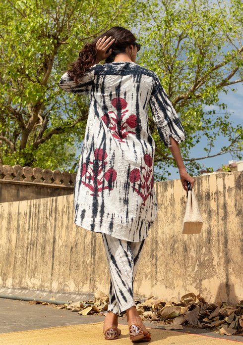 Black Abar Tie & Dye Handcrafted shirt Kurta with pant salwar (set of 2)