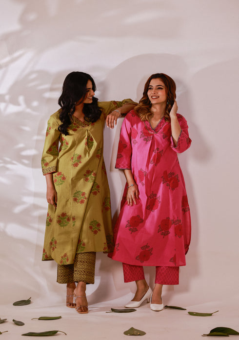 Pink floral Hand block print flared Kurta with pant (set of 2)
