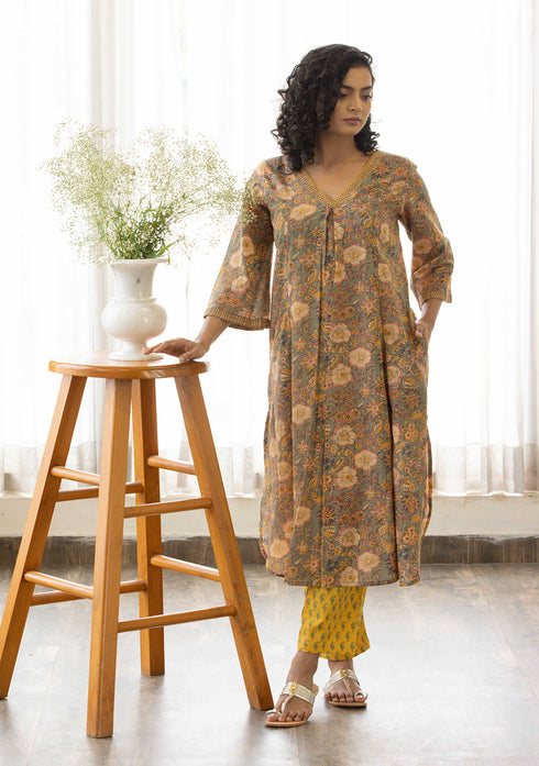 Dusty green Sanganeri print flared Kurta with pant (set of 2)