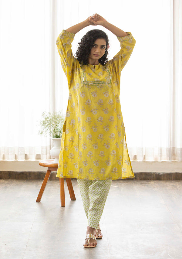 Yellow floral discharge print Kurta with Salwar (set of 2)