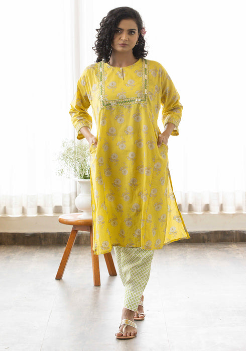 Yellow floral discharge print Kurta with Salwar (set of 2)