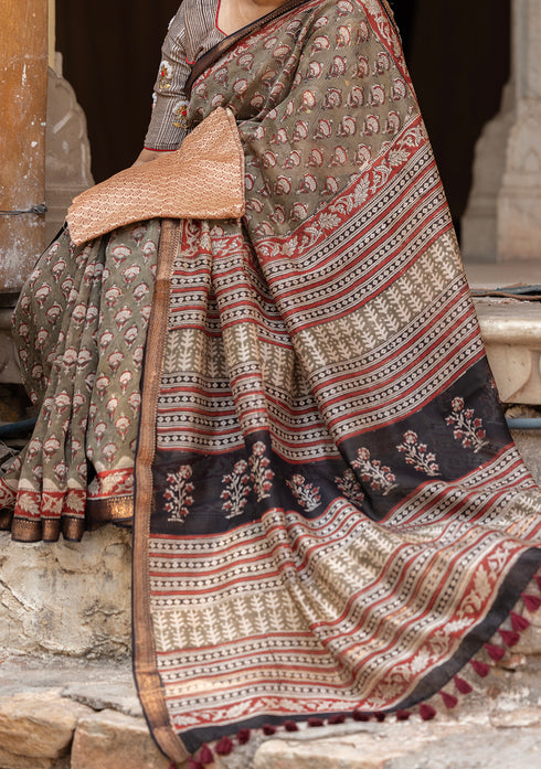 Varuna Kashish Grey Bagru Print Saree with Red small Booti blouse