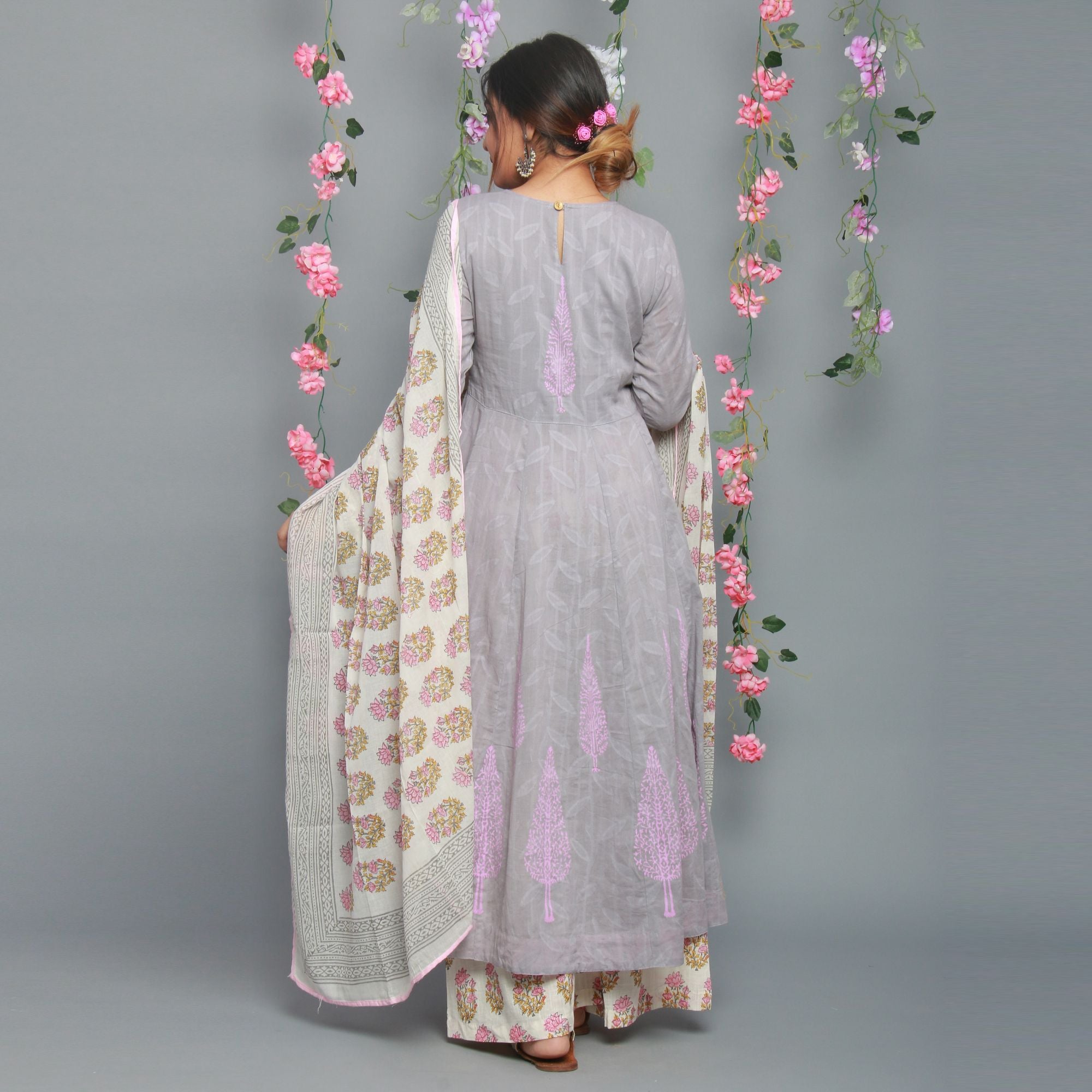 Jacquard grey Anarkali Kurta with Palazzo and Dupatta (Set Of 3)