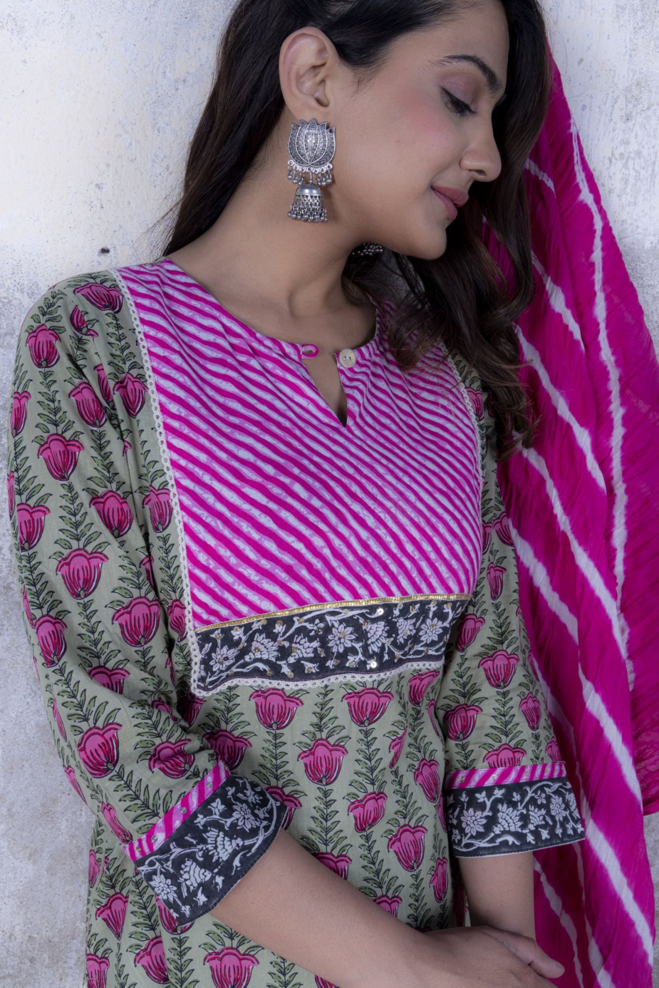 Tulip Print Straight Kurta with Pant & Laharia Dupatta (Set of 3)