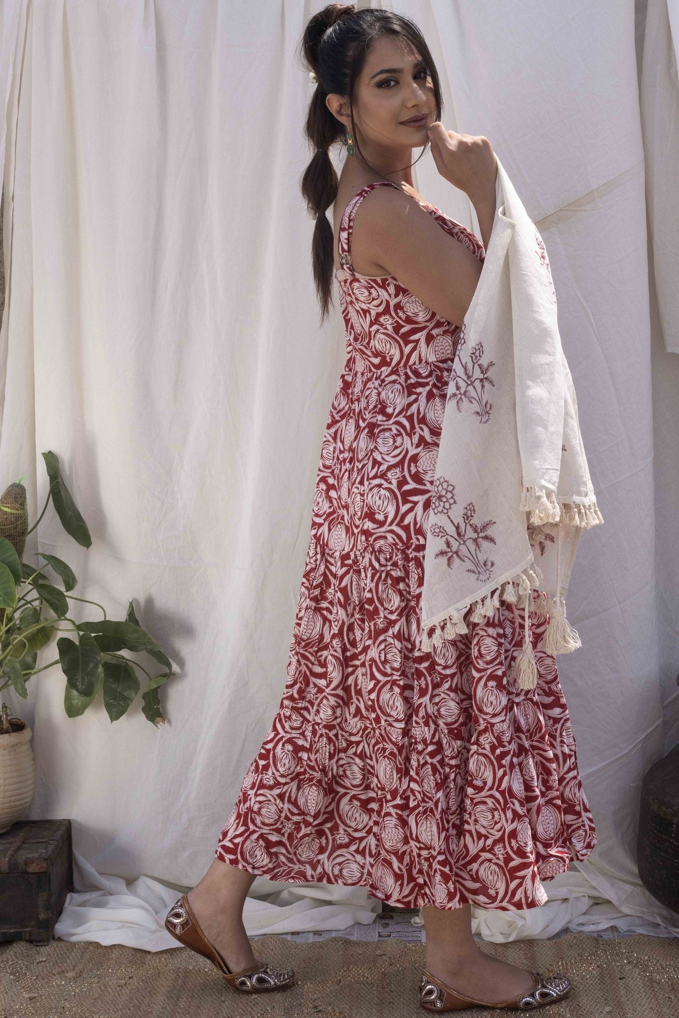 Red Pomegranate Print Flared Dress with Cape (set of 2)