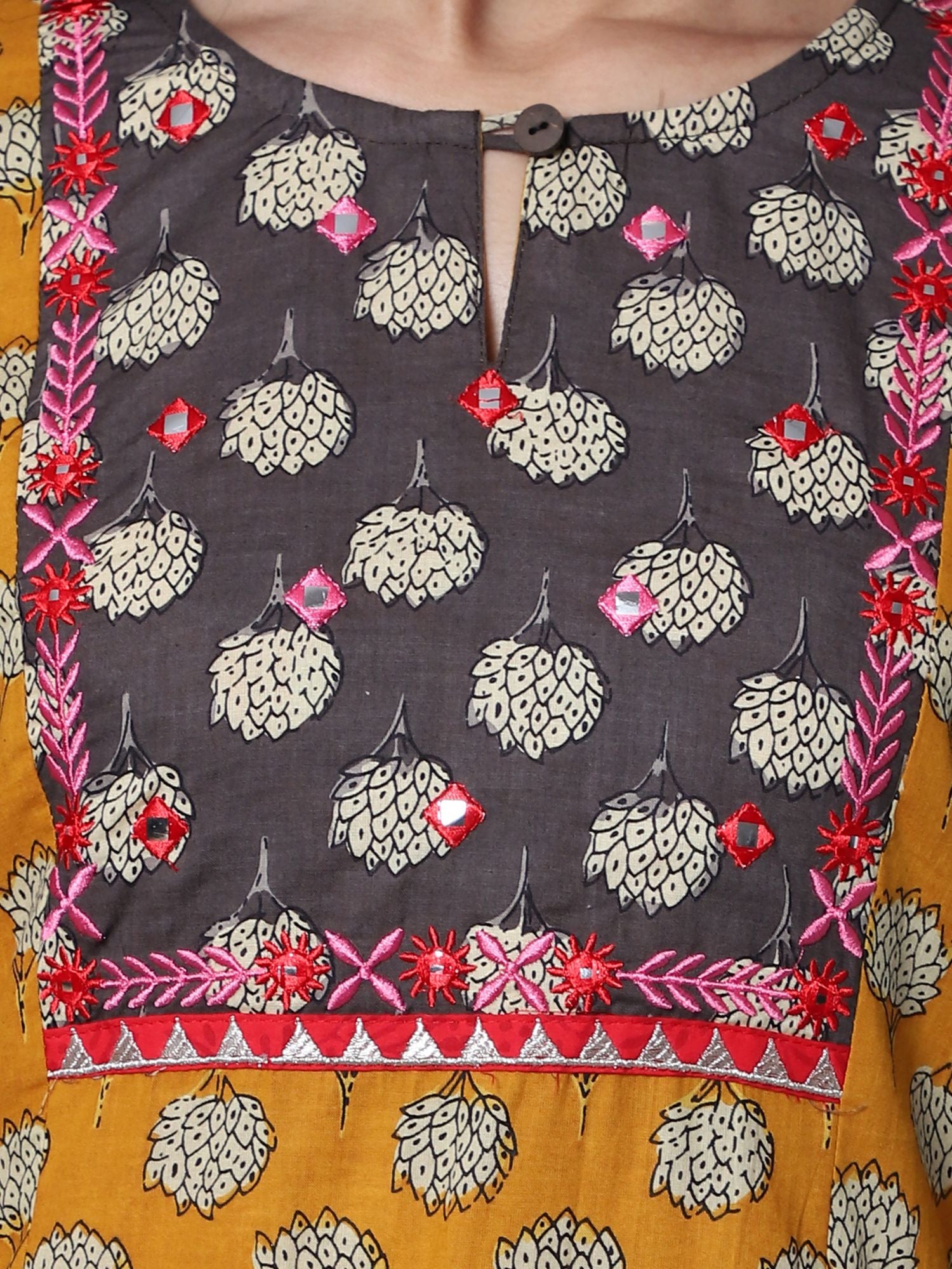 Yellow Booti Print Kurta with Pant (Set of 2)